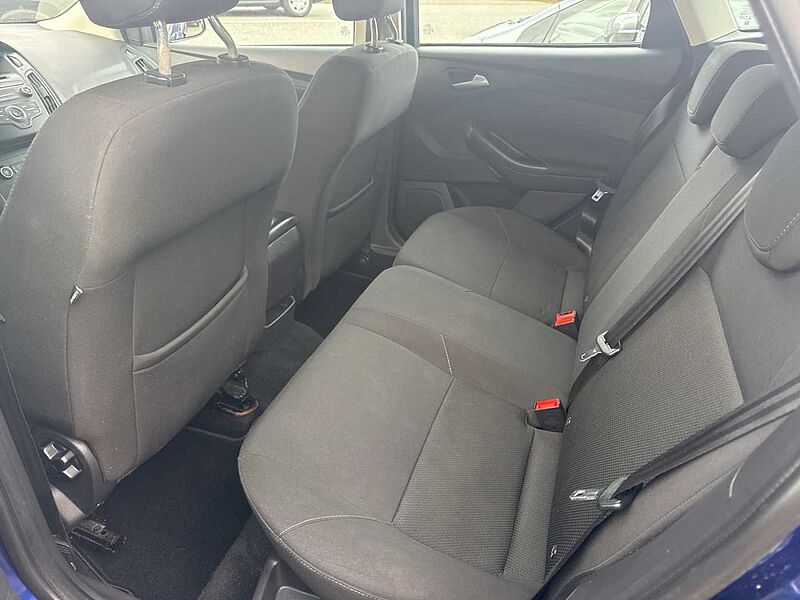 Ford Focus Flie&szlig;heck 1.0 EcoBoost Start-Stopp-System Trend