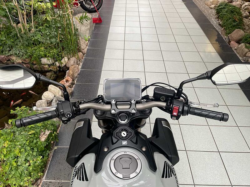 Honda CB650 R ABS  / E-Clutch 6 Jahre Garantie