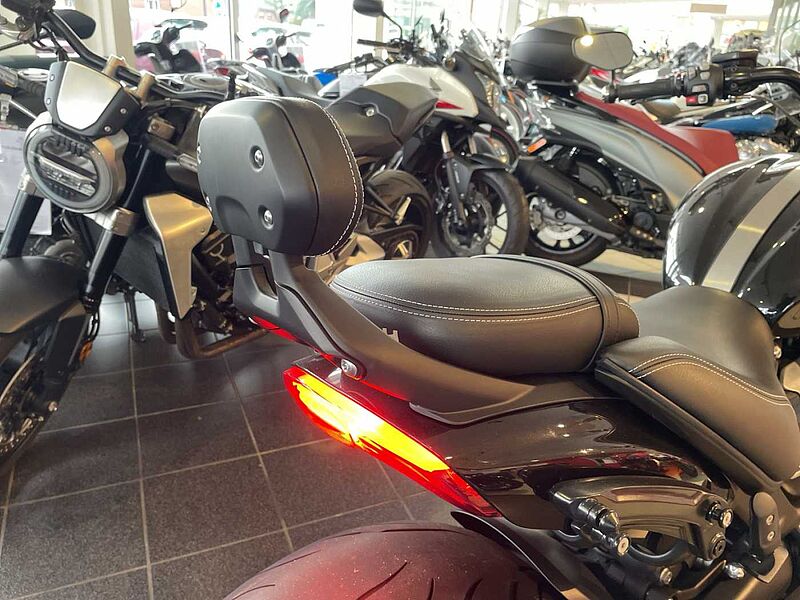 Triumph Rocket 3 GT Triple Black