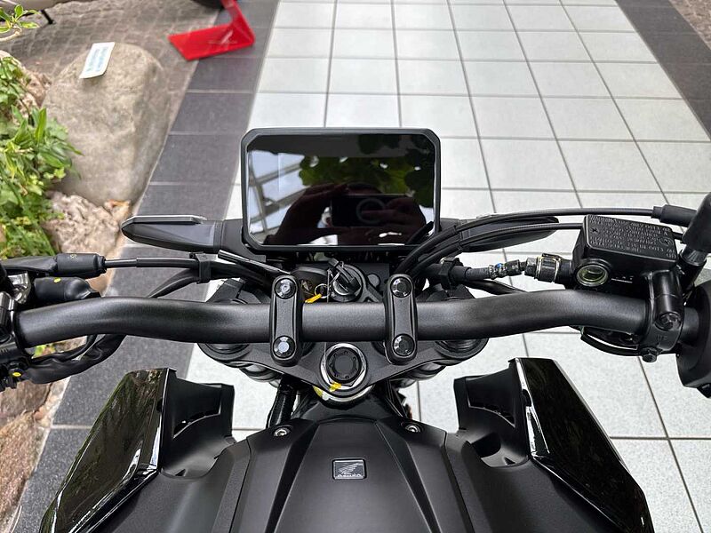 Honda CB125R 2025  6 Jahre Garantie