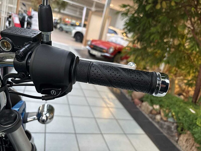 Honda ST 125 DAX Tageszulassung