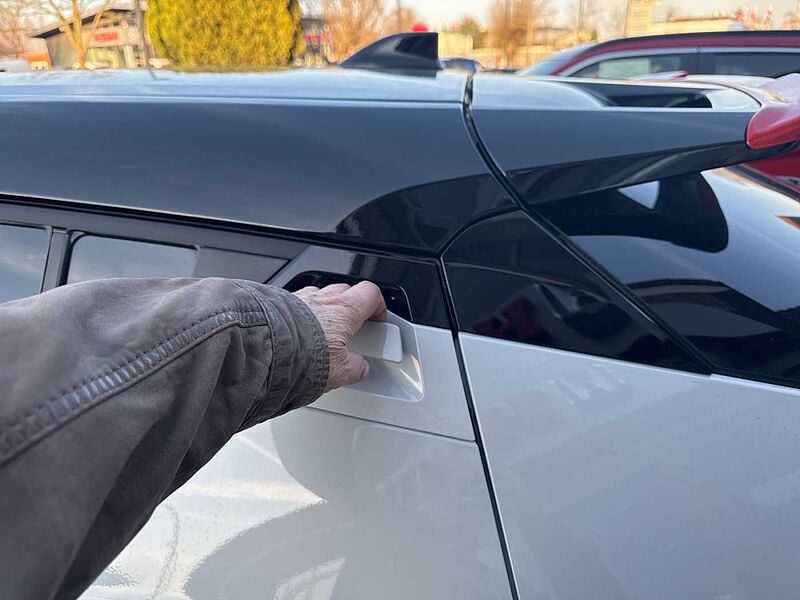 Toyota C-HR Hybrid 2.0 GR Sport