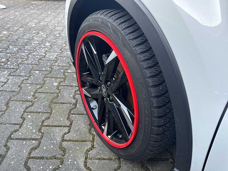 Toyota C-HR Hybrid 2.0 GR Sport