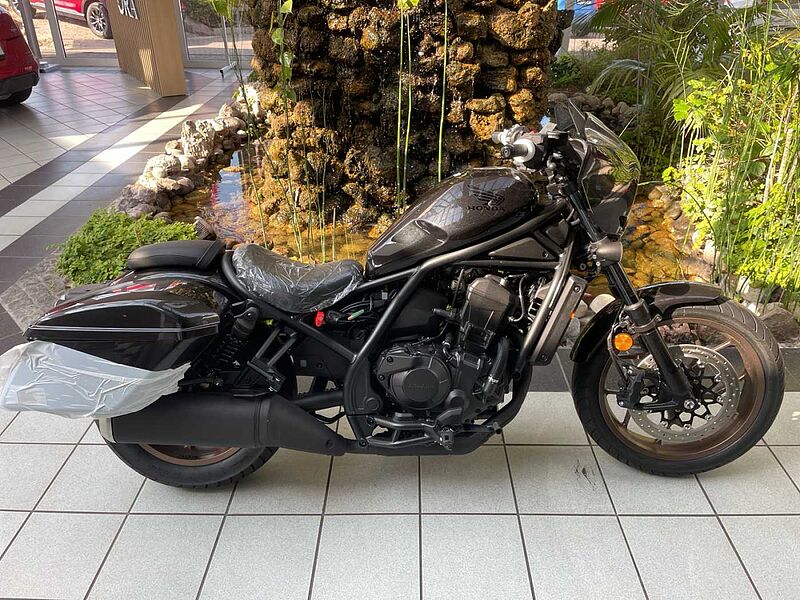 Honda CMX 1100 Rebel Tour