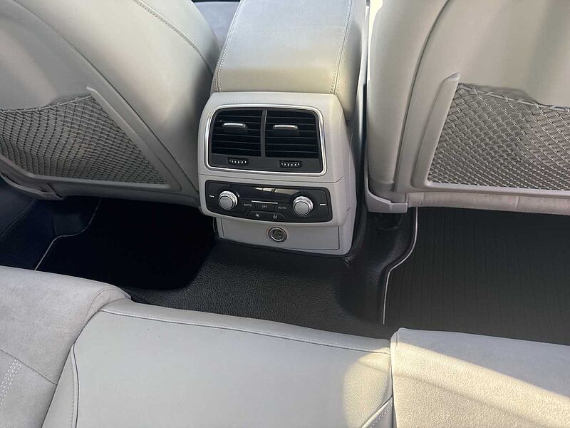 Audi A6 2.8 FSI quattro S tronic