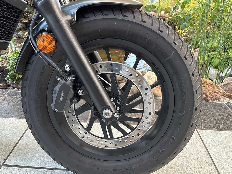 Honda CMX 500 Rebel 2025